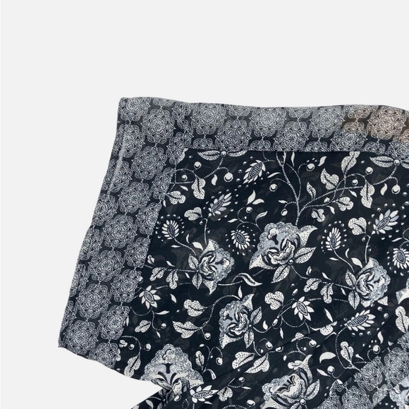 American Eagle Outfitters black and White Short Sleeve peasant Blouse xs - Picture 5 of 12